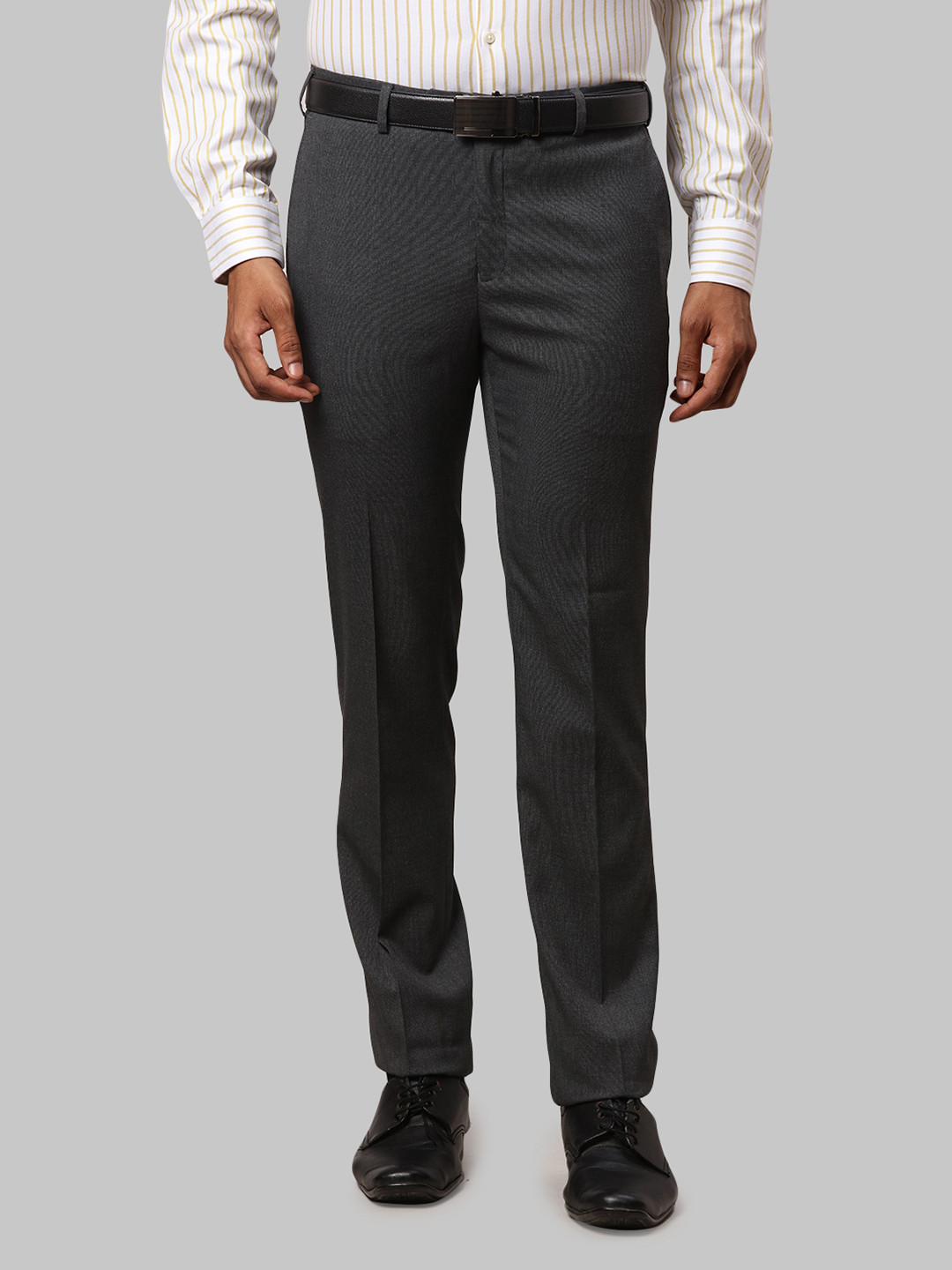Raymond Men Charcoal Grey Solid Slim Fit Formal Trousers