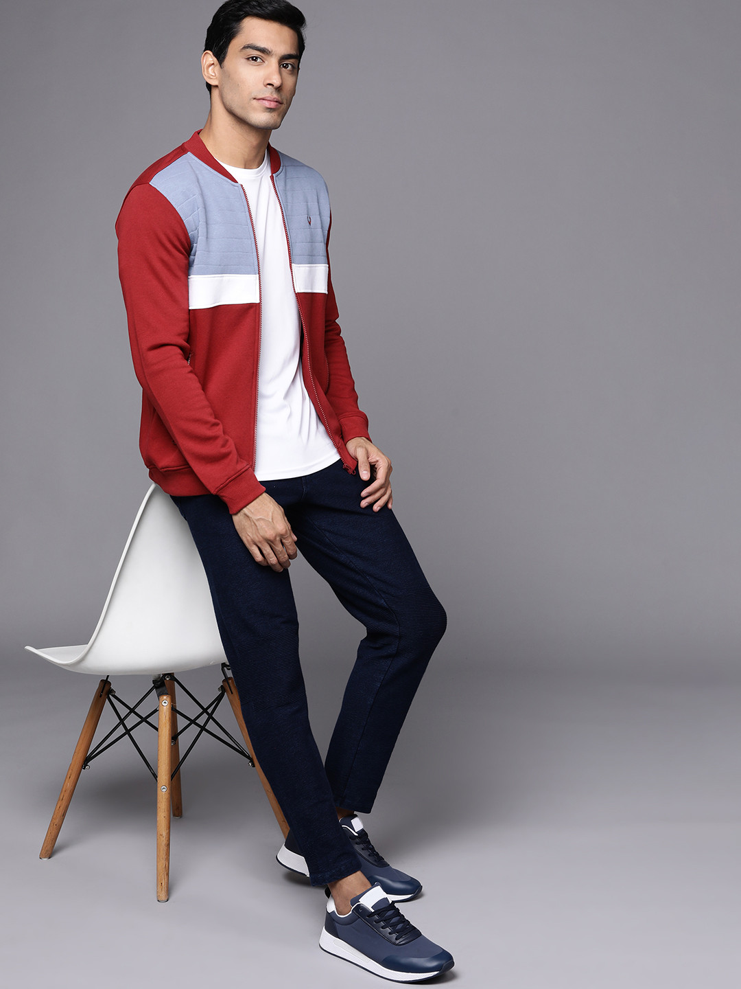Allen Solly Men Maroon & Blue Colourblocked Sweatshirt