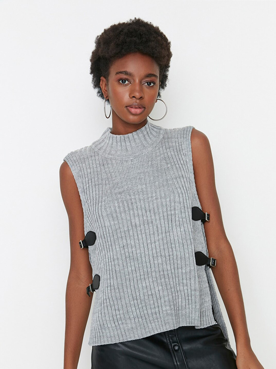 Trendyol Women Sweater Vest