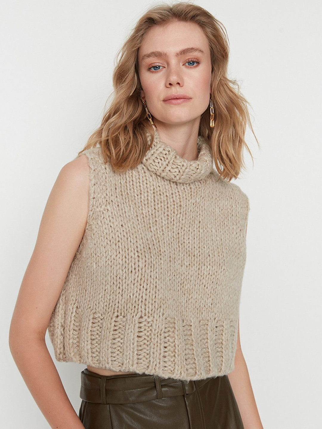 Trendyol Women Grey Ribbed Crop Pullover
