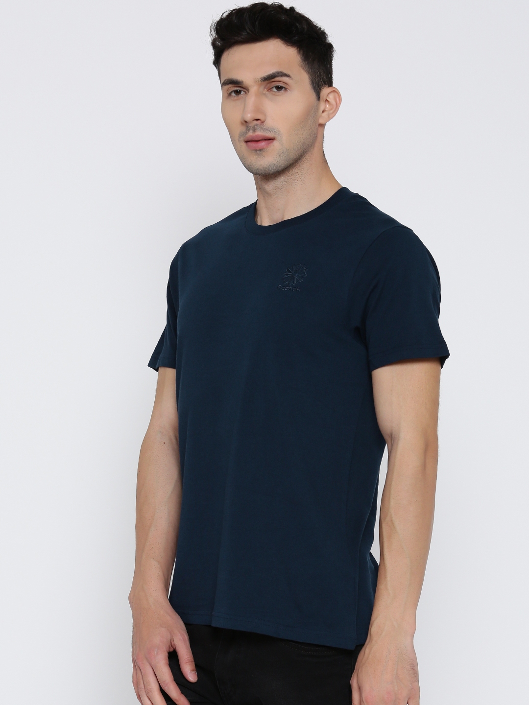 reebok t shirts myntra