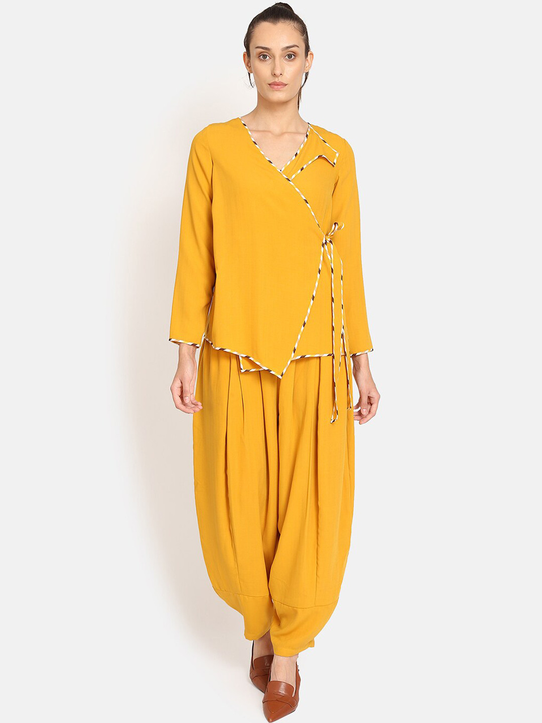 OFFICE & YOU Yellow Solid Blouson Top