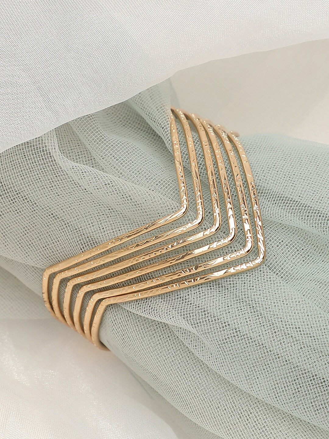 SOHI Women Gold Toned Gold Plated Armlet Bracelet