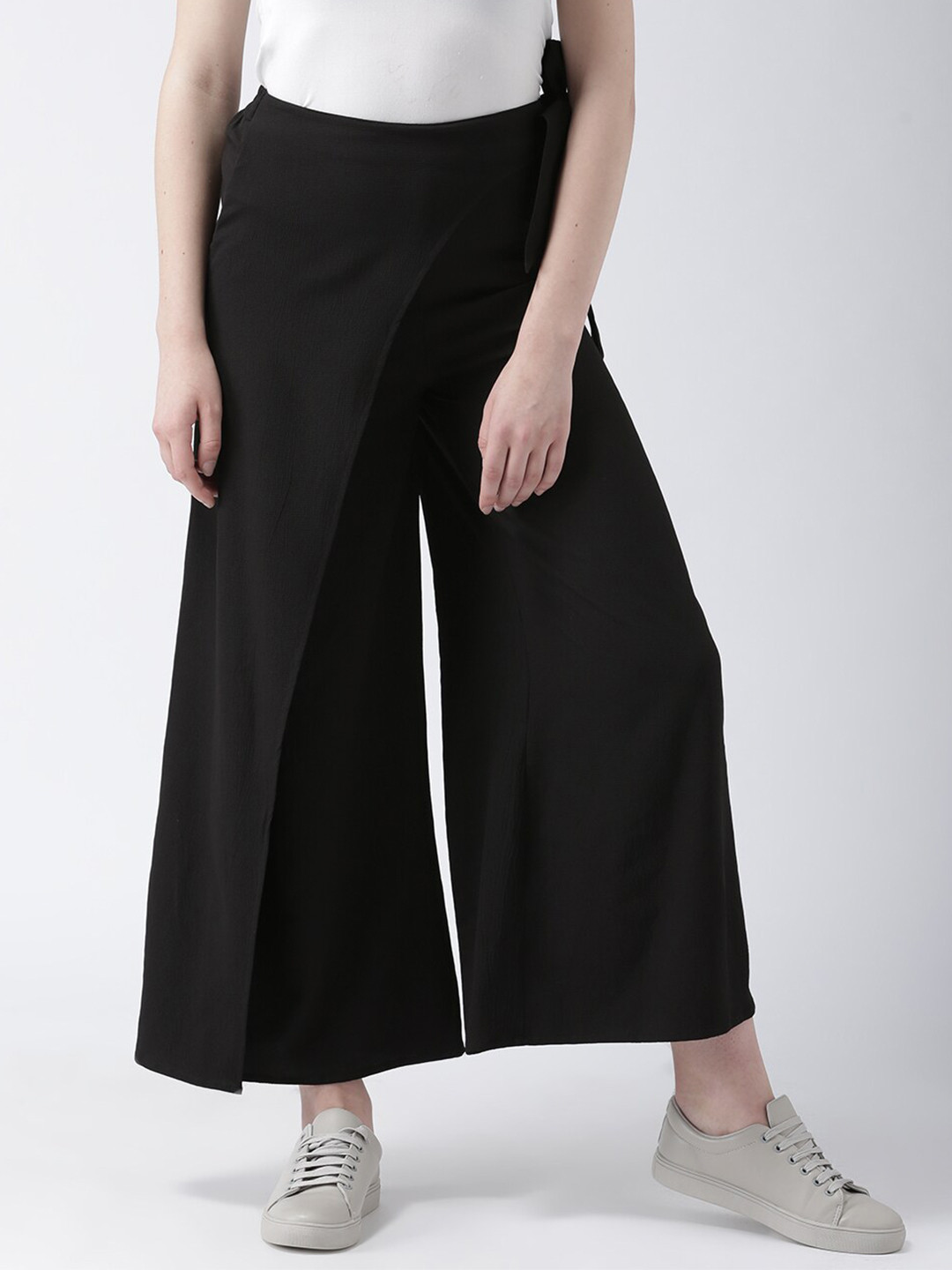 DODO & MOA Women Black Solid Palazzos