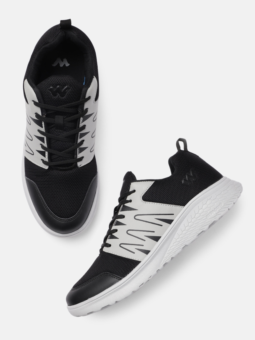 Wildcraft Men Black & White Francis Sports Shoes