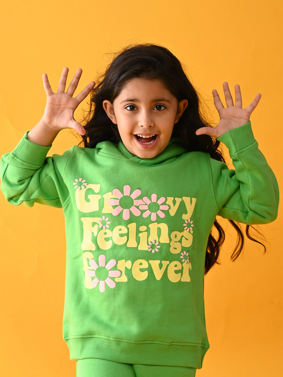 Anthrilo Girls Green Printed Hooded Fleece Sweatshirt