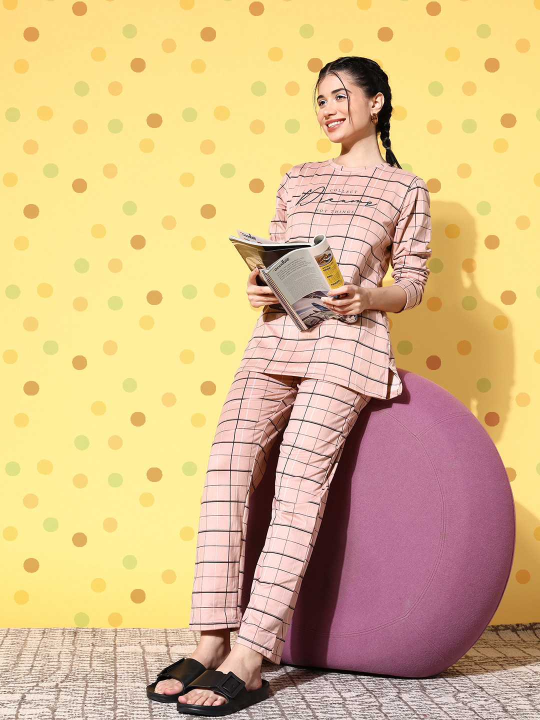 Sweet Dreams Women Pink  Checked Homehub Night suit