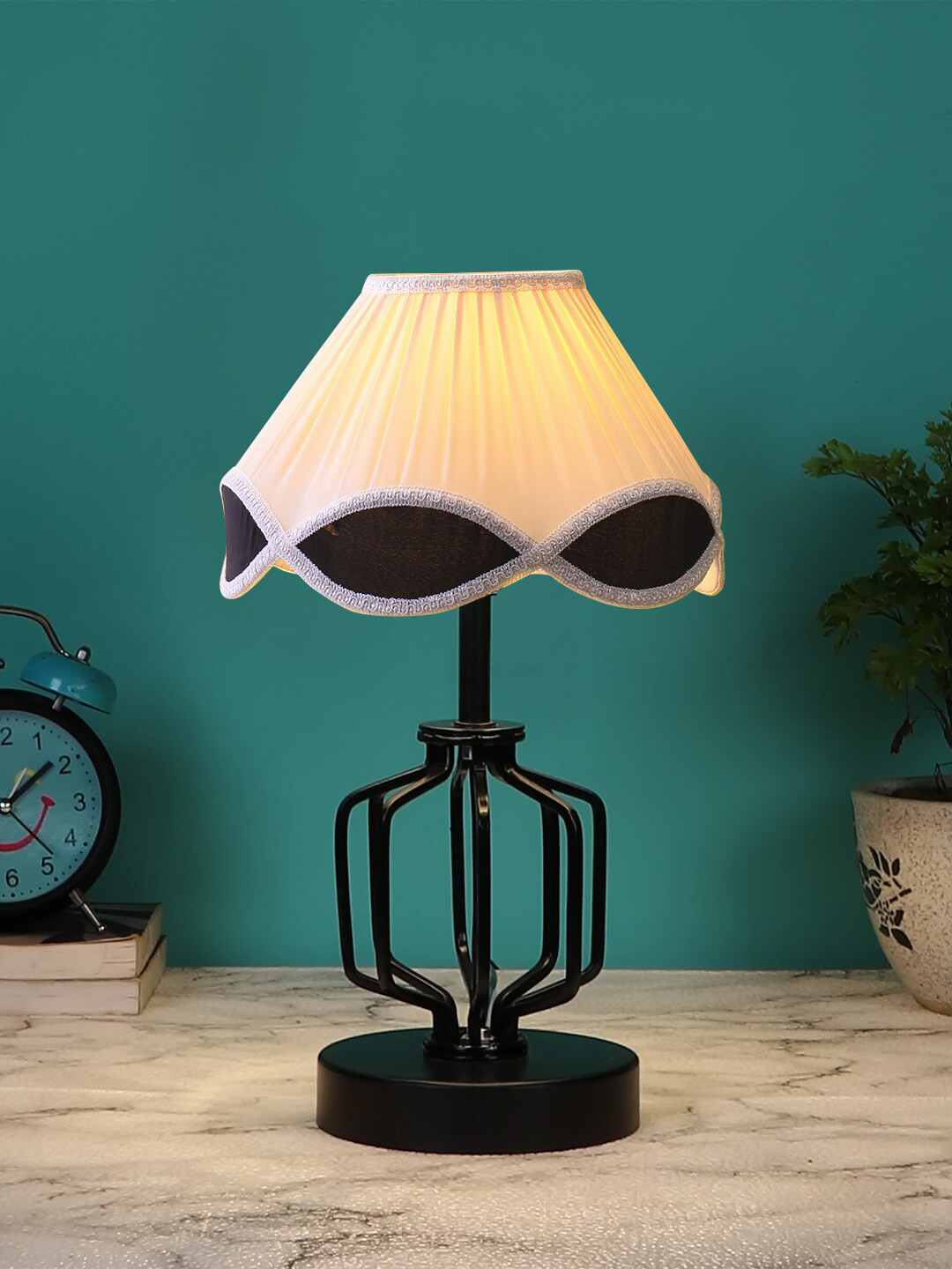 Devansh Black & White Abstract Shaped Iron Table Lamp