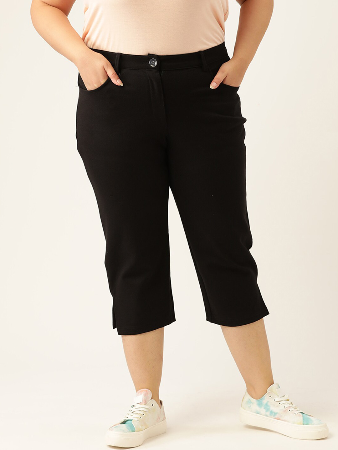 theRebelinme Women Plus Size Black Solid Capris