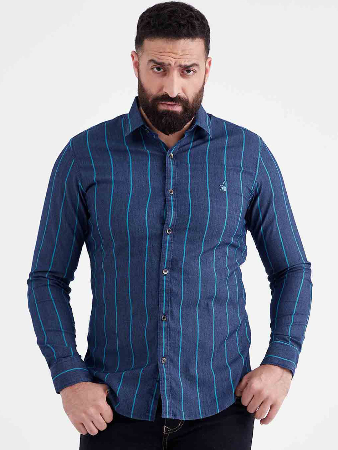 MR BUTTON Men Navy Blue Cotton Slim Fit Striped Casual Shirt
