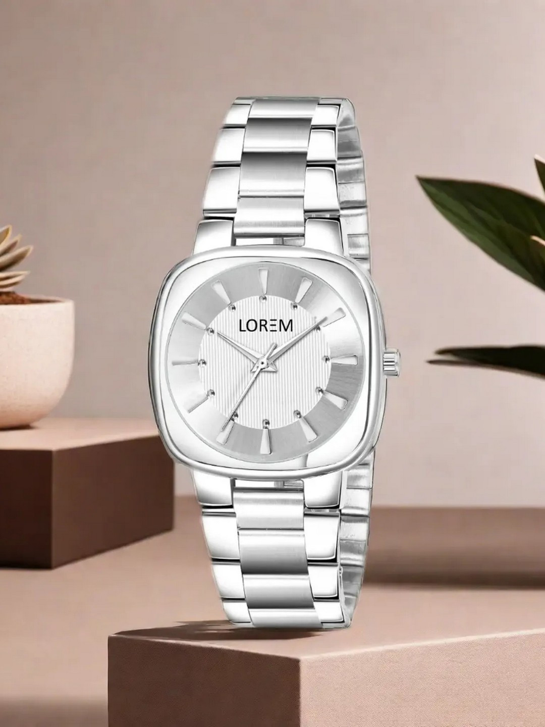 LOREM Women White Dial & Silver Toned Stainless Steel Straps Analogue Watch LR299