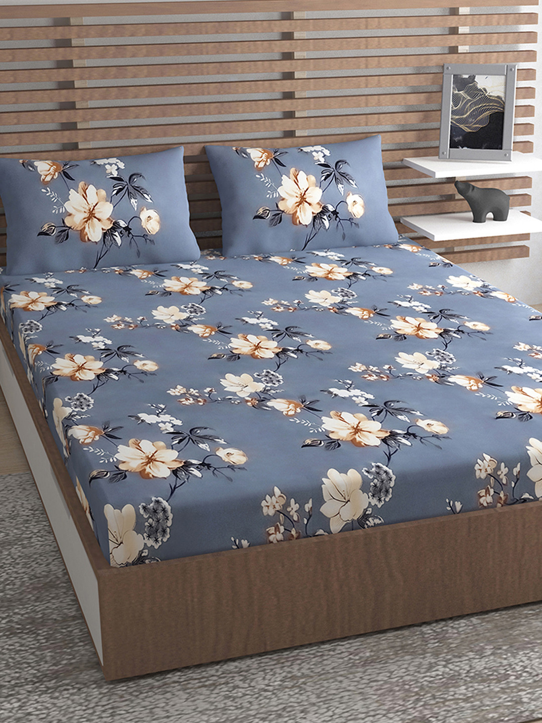 Urban Magic Grey Floral Polyester 140 TC Queen Coarse Bedsheet with 2 Pillow Covers- 182 x 167 cm