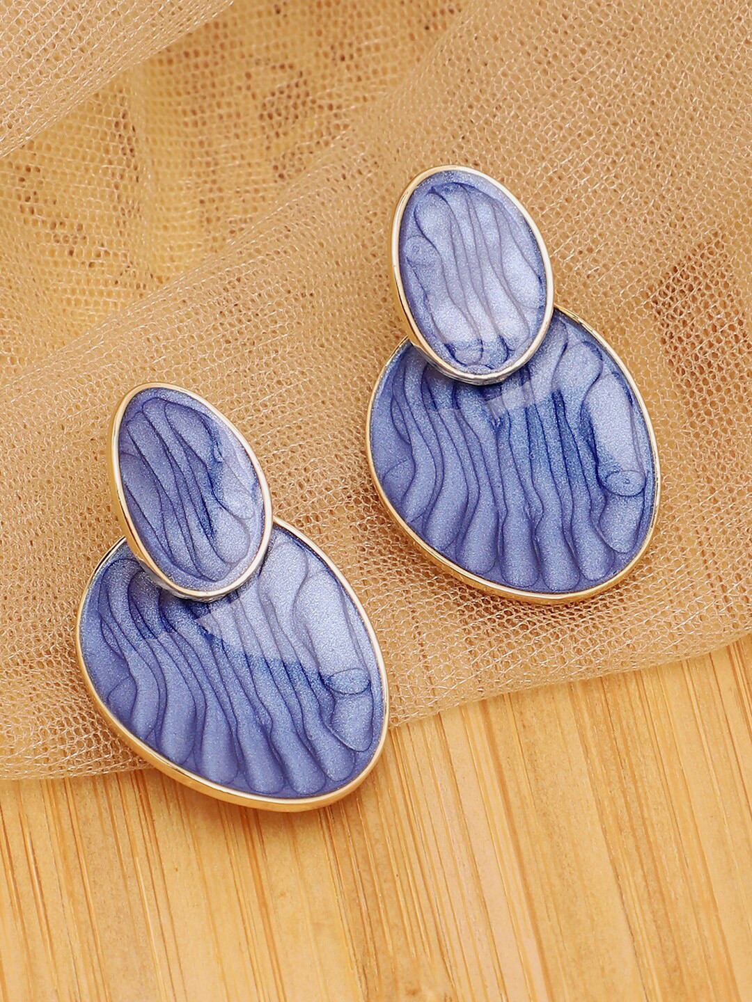 SOHI Blue Contemporary Drop Earrings