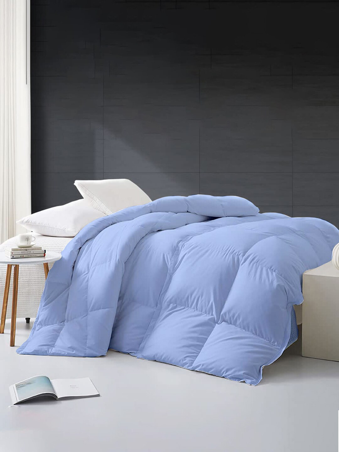 RAZZAI Blue & White Microfiber Mild Winter 500 GSM Double Bed Comforter