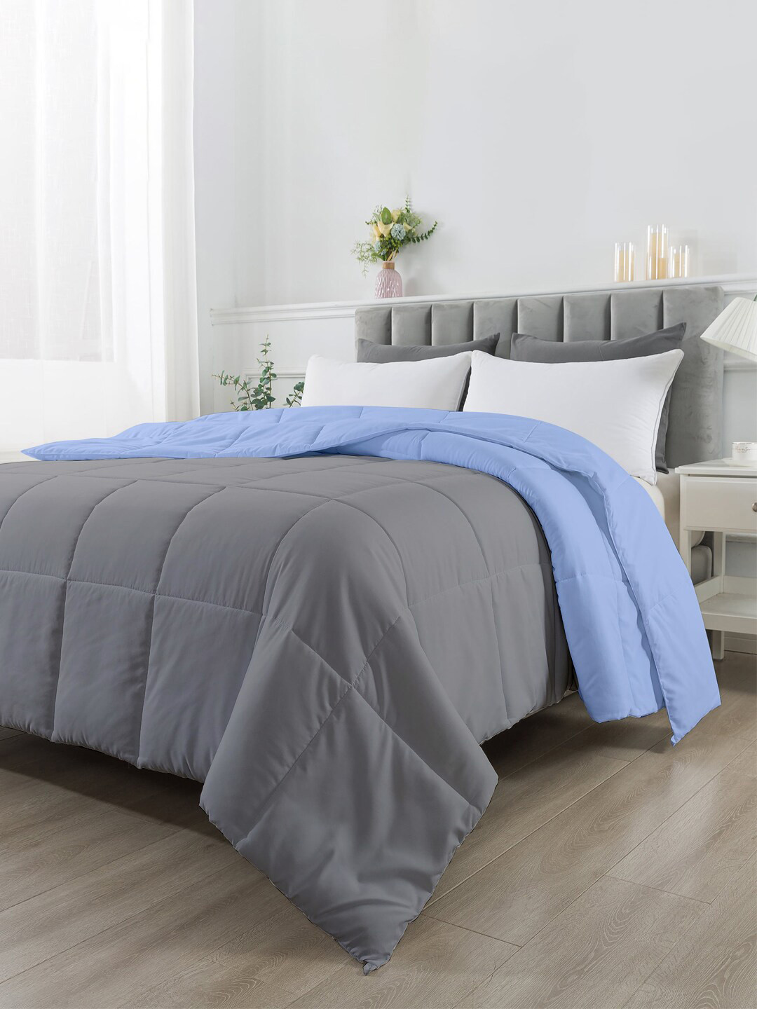 RAZZAI Silver-Toned & Blue Microfiber Mild Winter 210 GSM Reversible Single Bed Comforter