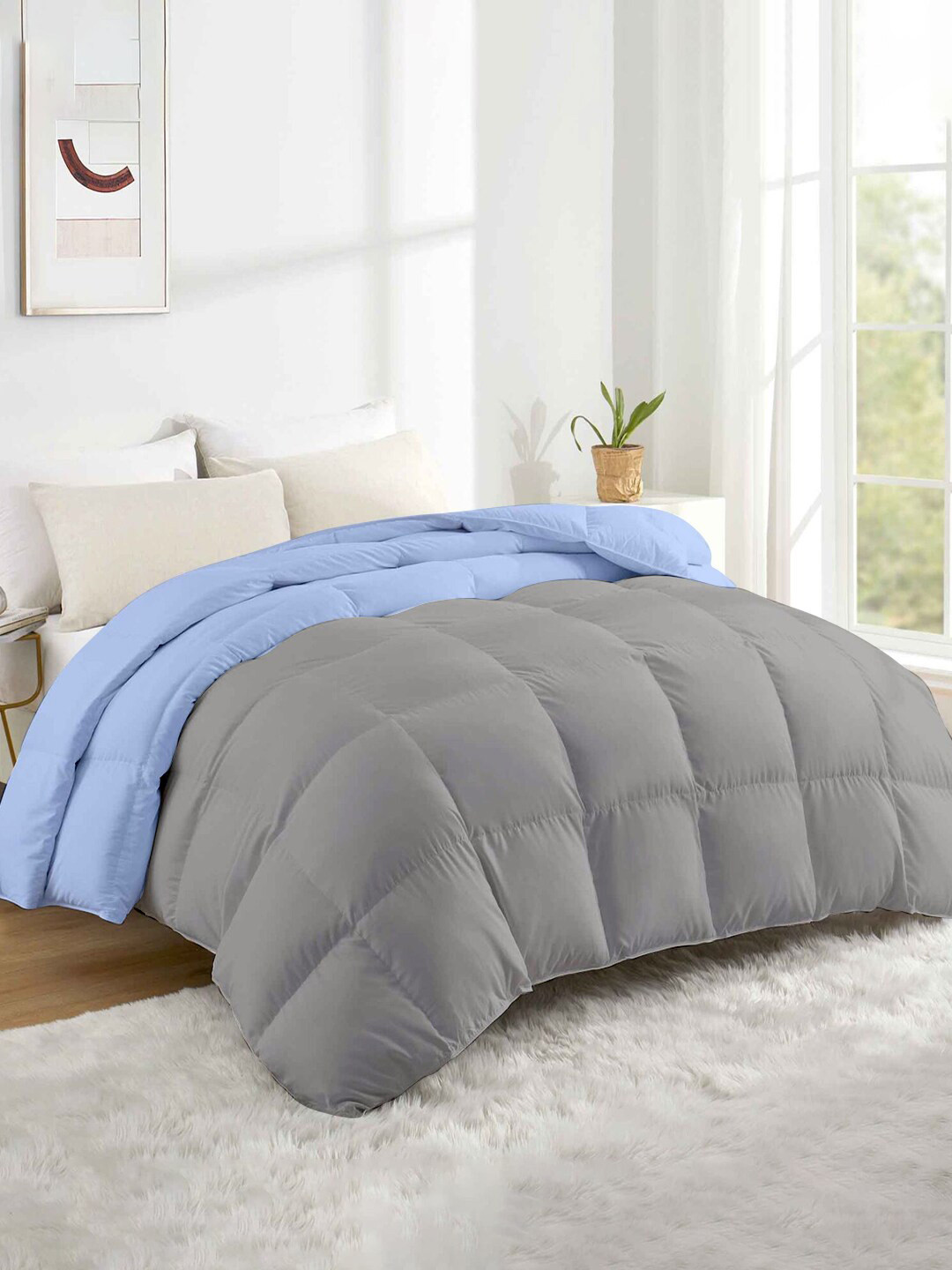 RAZZAI Blue & Silver-Toned Microfiber Mild Winter 500 GSM Reversible Double Bed Comforter