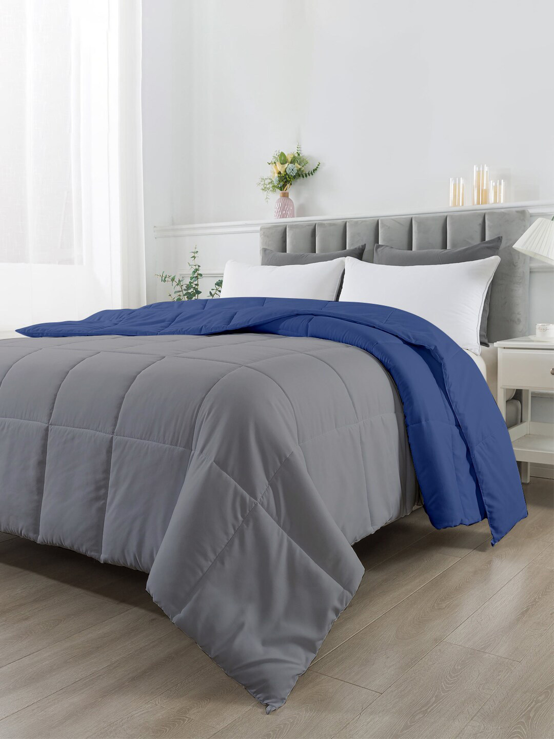 RAZZAI Blue & Silver-Toned Microfiber Mild Winter 210 GSM Reversible Single Bed Comforter