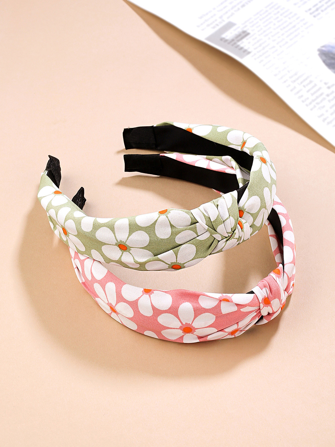 Melbees by Yellow Chimes Girls Set of 2 Pink & Green Floral Printed Knot Hairband