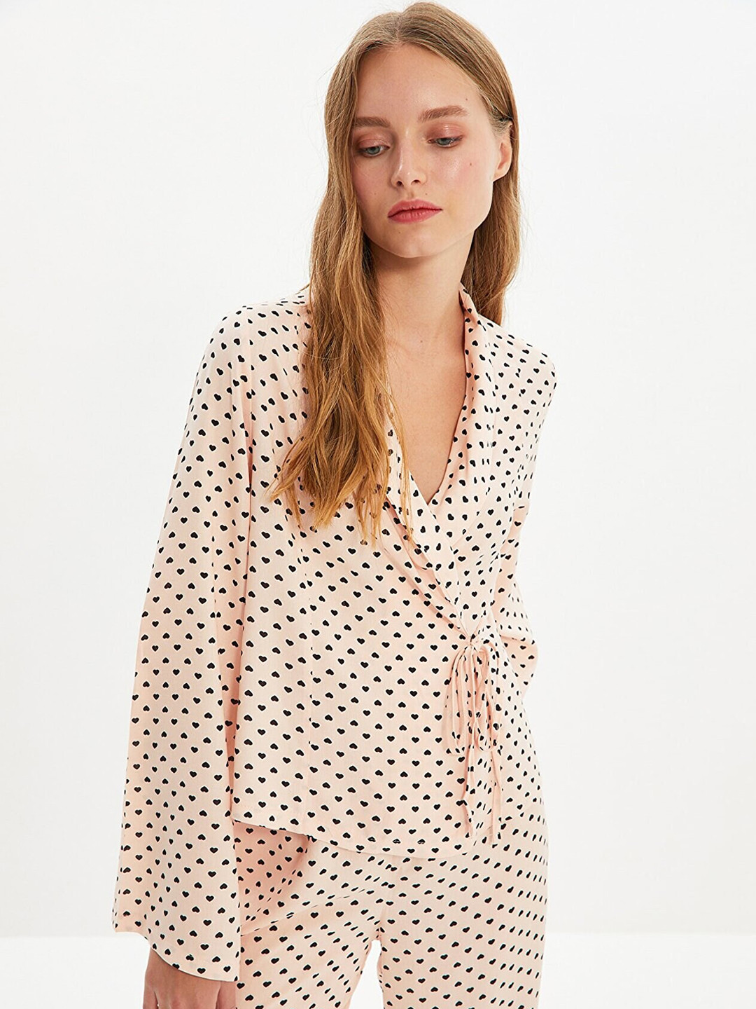 Trendyol Women Cream-Coloured & Black Printed Night suit