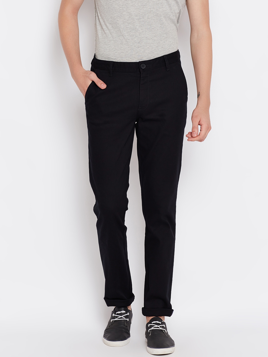 DENNISON Men Black Tapered Fit Cropped Trousers