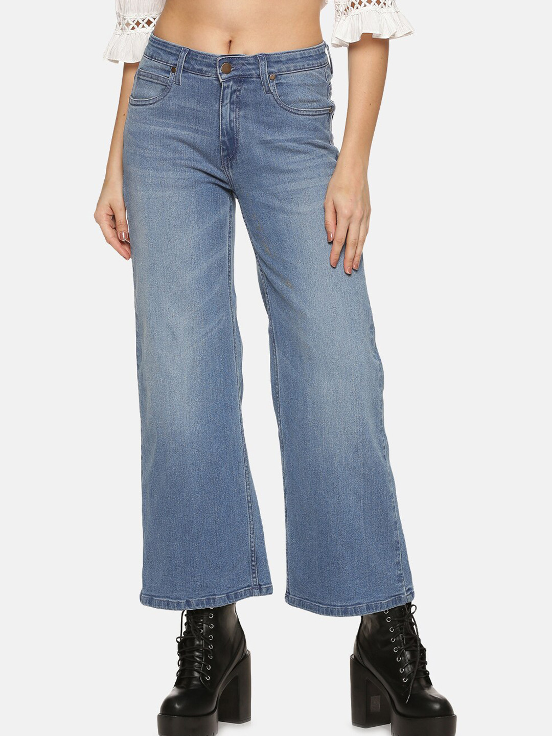 ISU Women Blue Relaxed Fit Light Fade Cotton Jeans