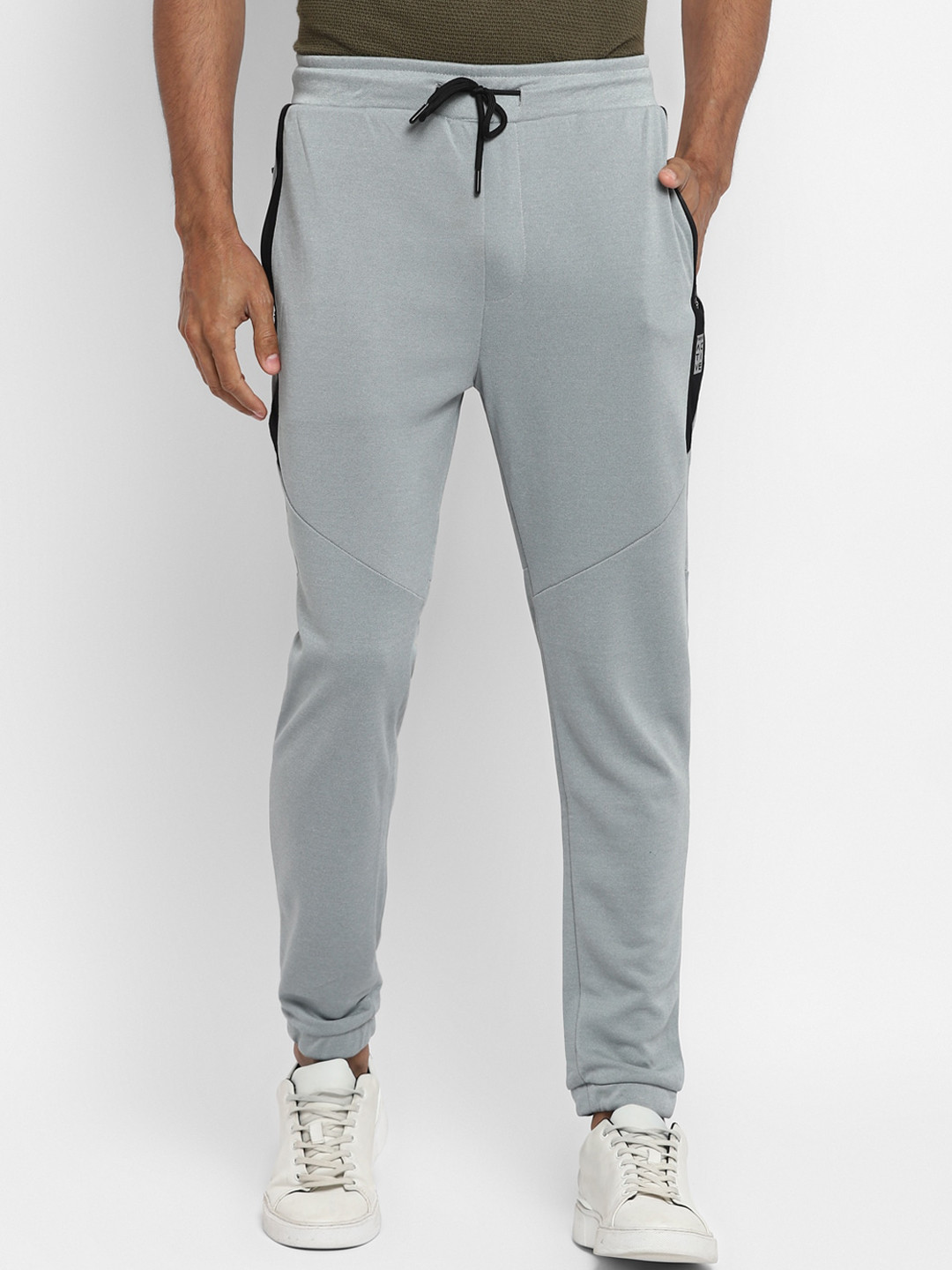 Turtle Men Grey Solid Slim Fit Joggers