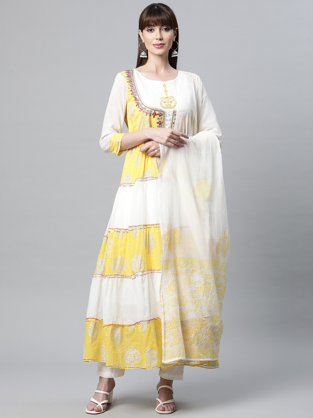 Readiprint Women White & Yellow Floral Embroidered Gotta Patti Anarkali Kurta
