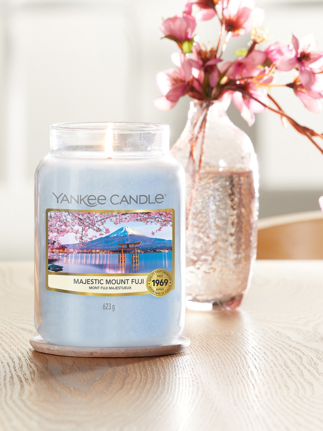 YANKEE CANDLE Majestic Mount Fuji Scented 1 Wick Solid Geometric Regular Jar Candles