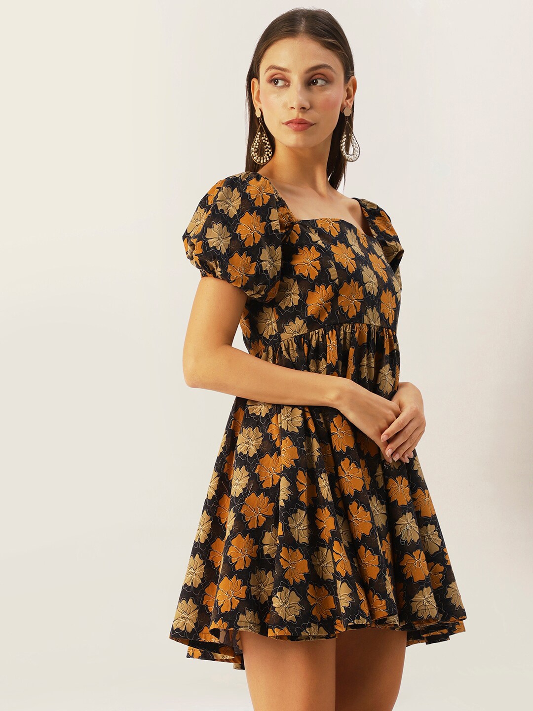 Dressberry brand is of which country sales