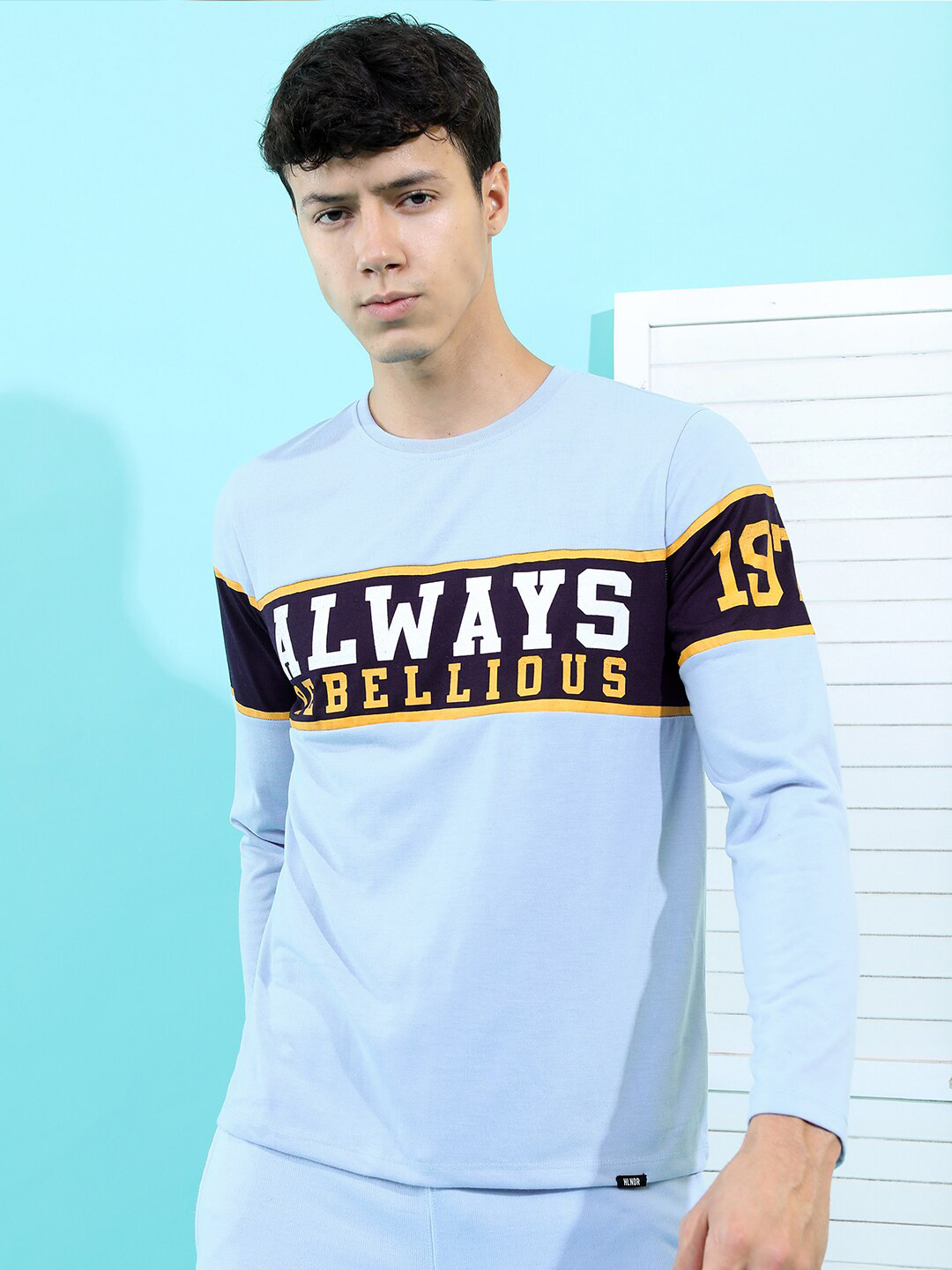 HIGHLANDER Men Typography Printed Slim Fit T-shirt
