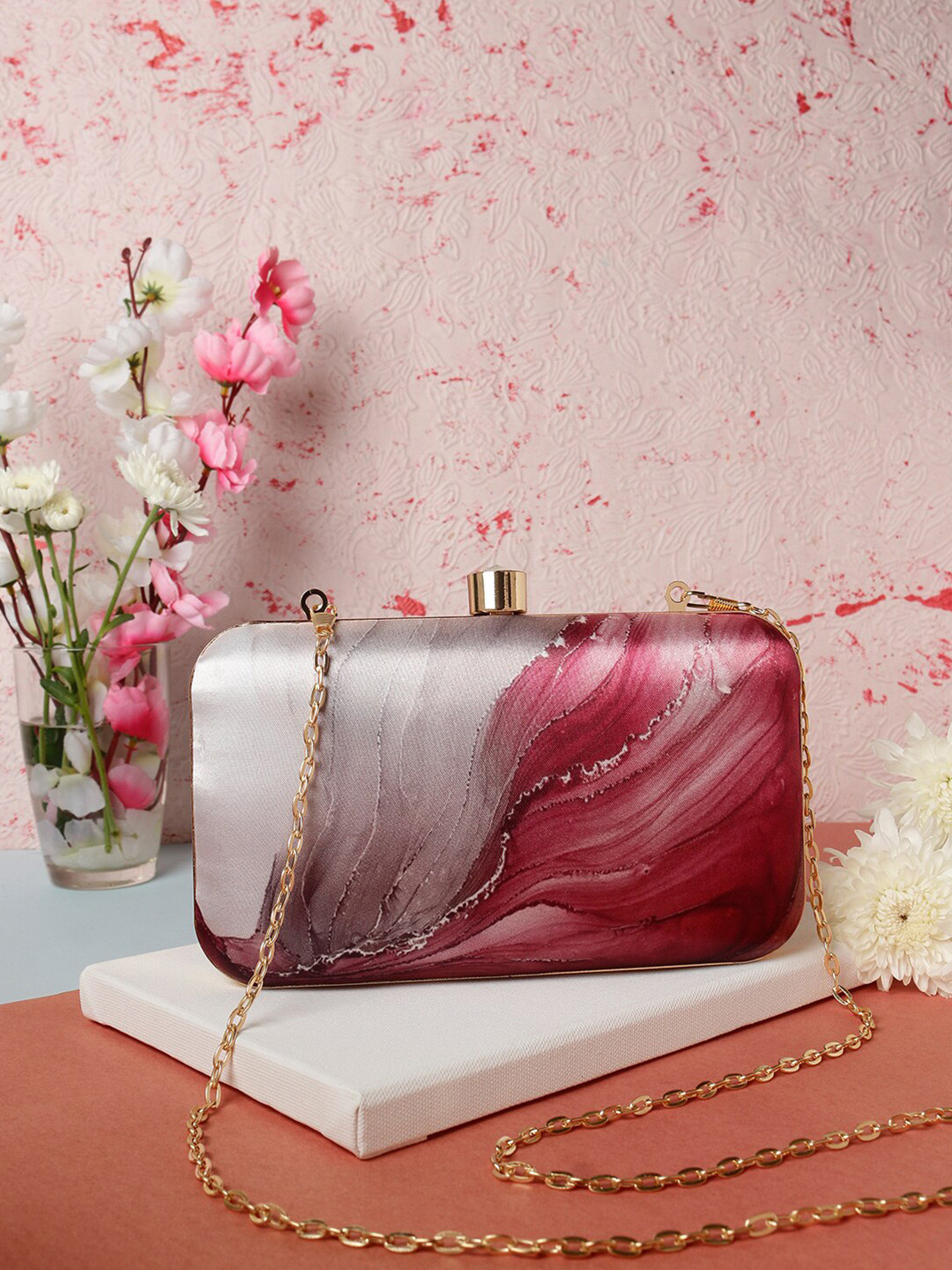 Swisni Pink & Gold-Toned Printed Box Clutch