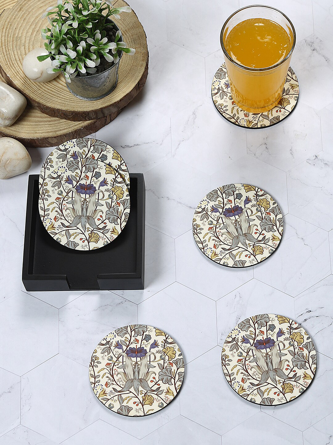 Reinvention Factory Set Of 6 Cream-Coloured & Grey Printed Coasters
