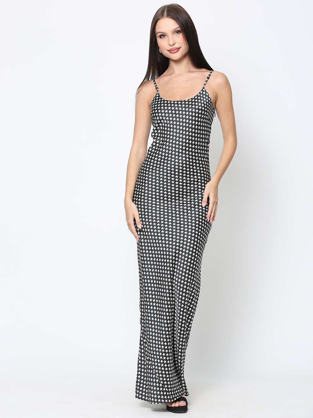 DRIRO Black & White Printed Satin Bodycon Dress