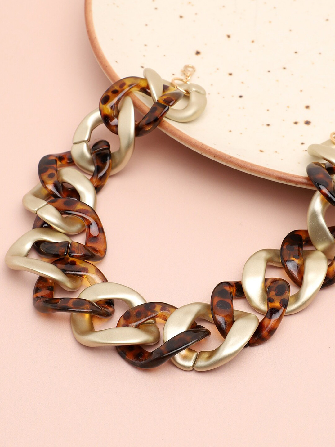 SOHI Gold-Toned & Brown Gold-Plated Chain