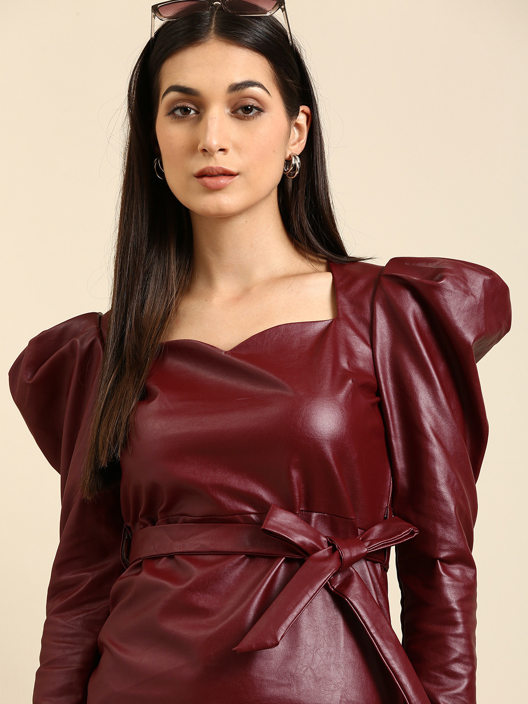 Athena Maroon Women Power Sleeves Sweetheart Neck Bodycon Dress