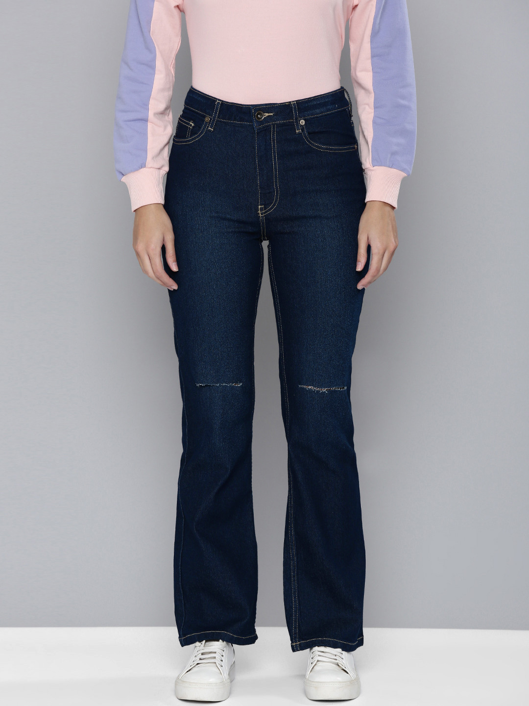 Flying Machine Women Blue Straight Fit Slash Knee Mid Rise Light Fade Stretchable Jeans