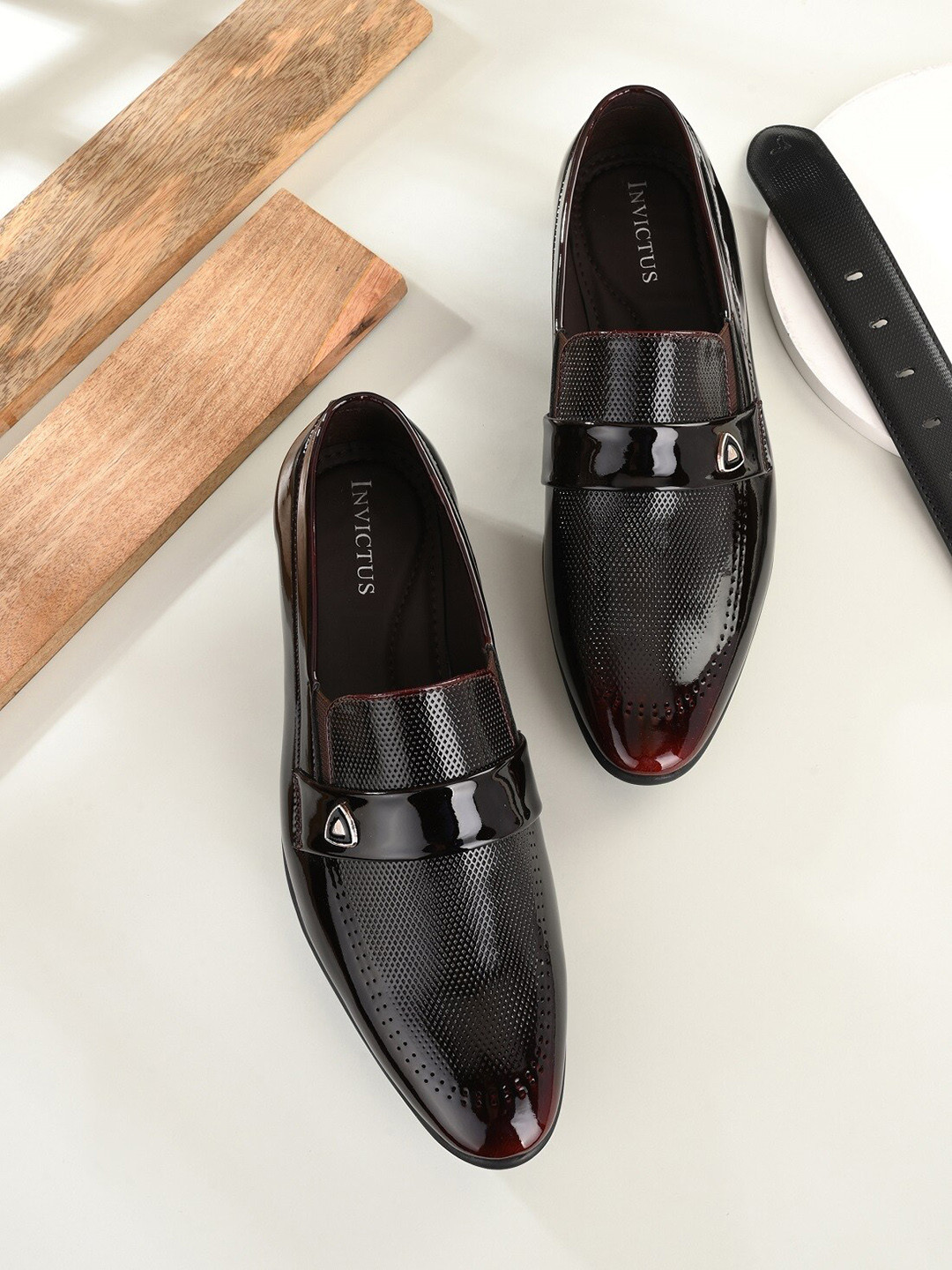 INVICTUS Men Maroon Textured Formal Slip-On Shoes
