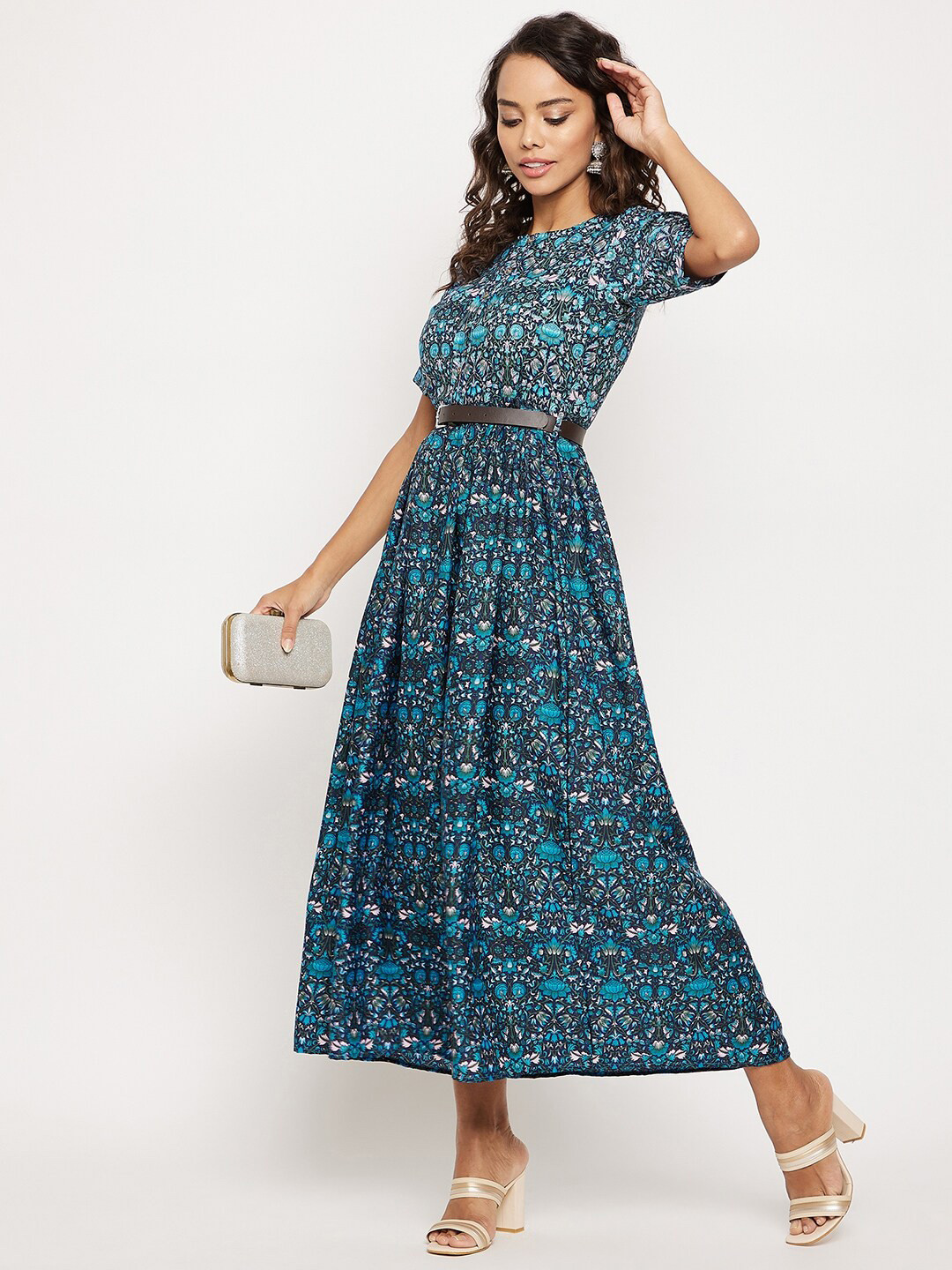 Uptownie Lite Women Blue Floral Printed Skater Maxi Dress
