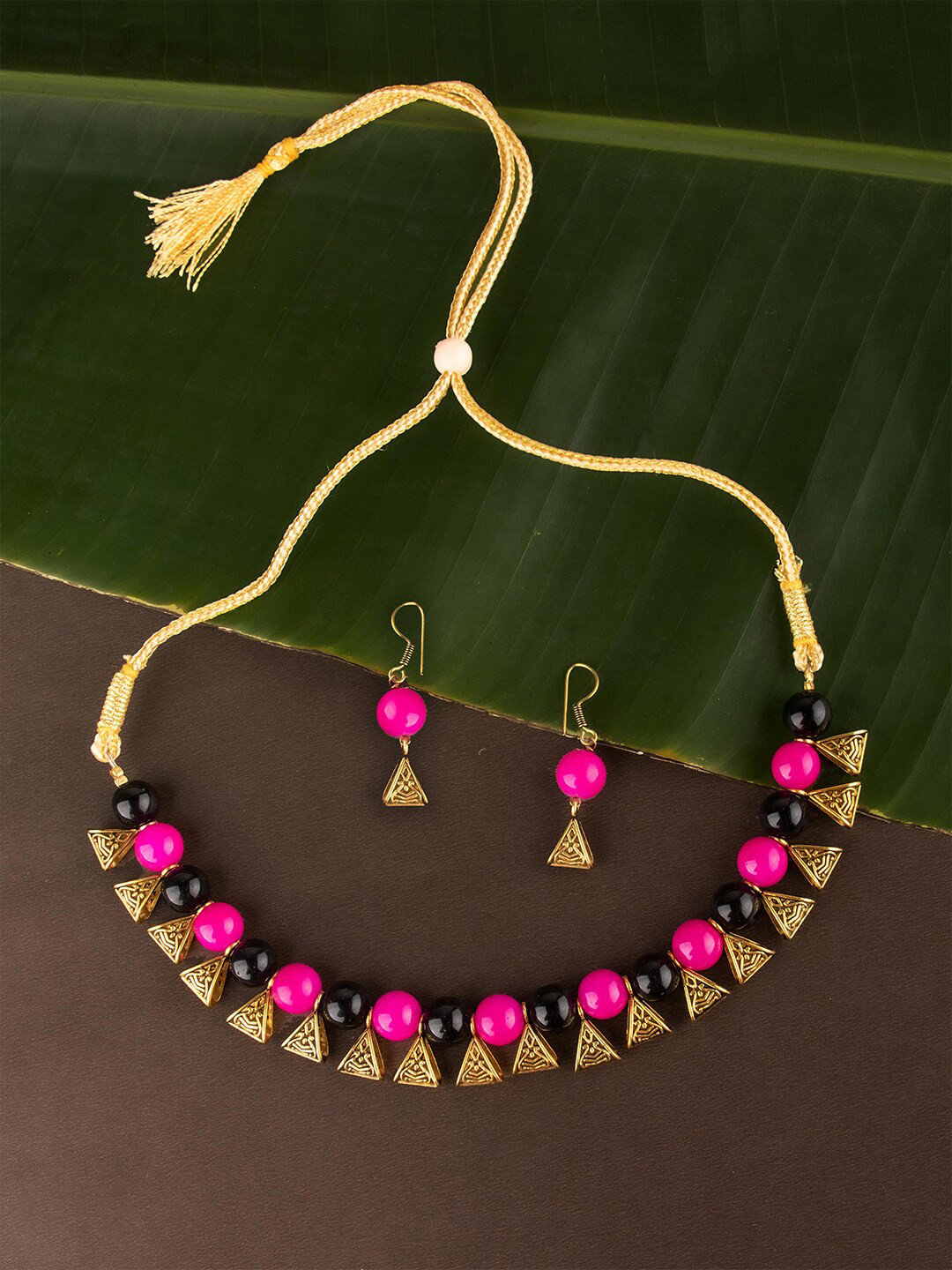 Ozanoo Pink & Gold Plated Designer Loop Beaded Necklace Set