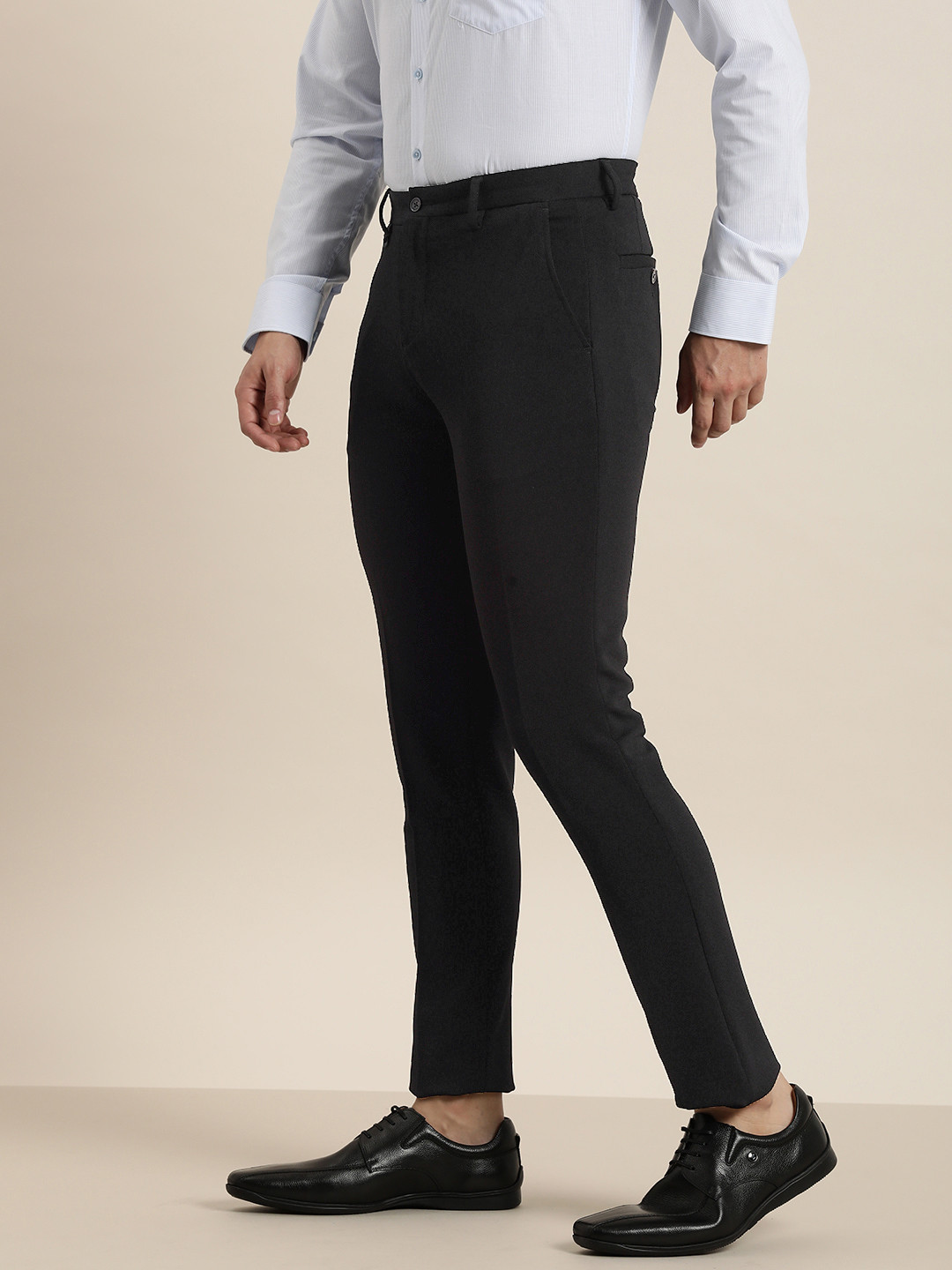 INVICTUS Men Slim Fit Knitted Formal Trousers