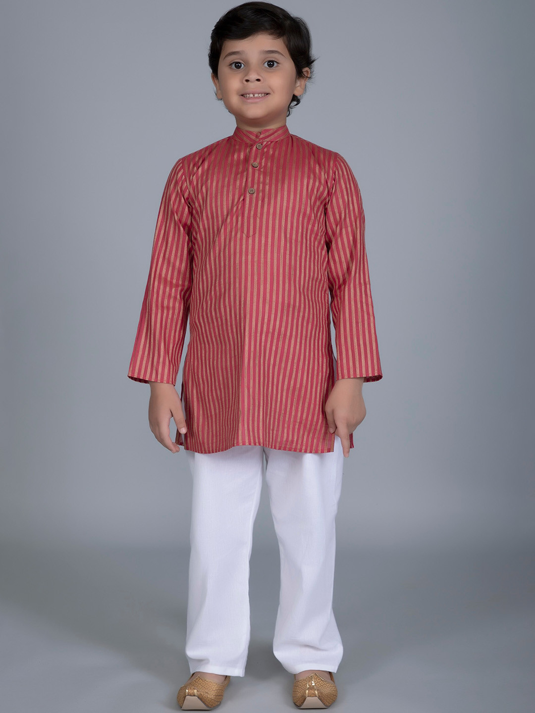 Vastraa Fusion Boys Maroon & Gold-Toned Striped Cotton Kurta