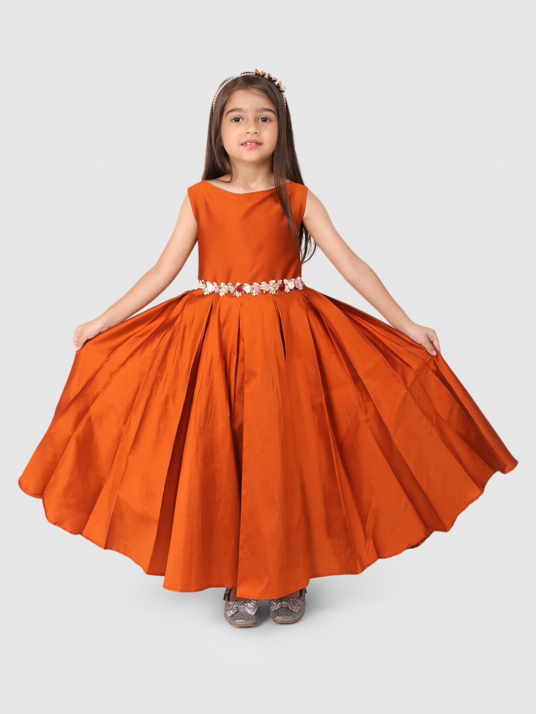 Jelly Jones Bronze-Toned Maxi Maxi Dress