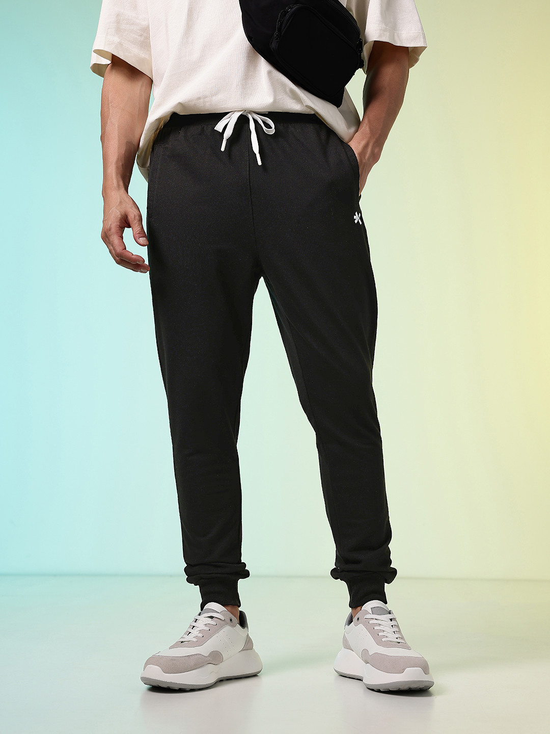 HRX By Hrithik Roshan Men Solid Black Terry Joggers