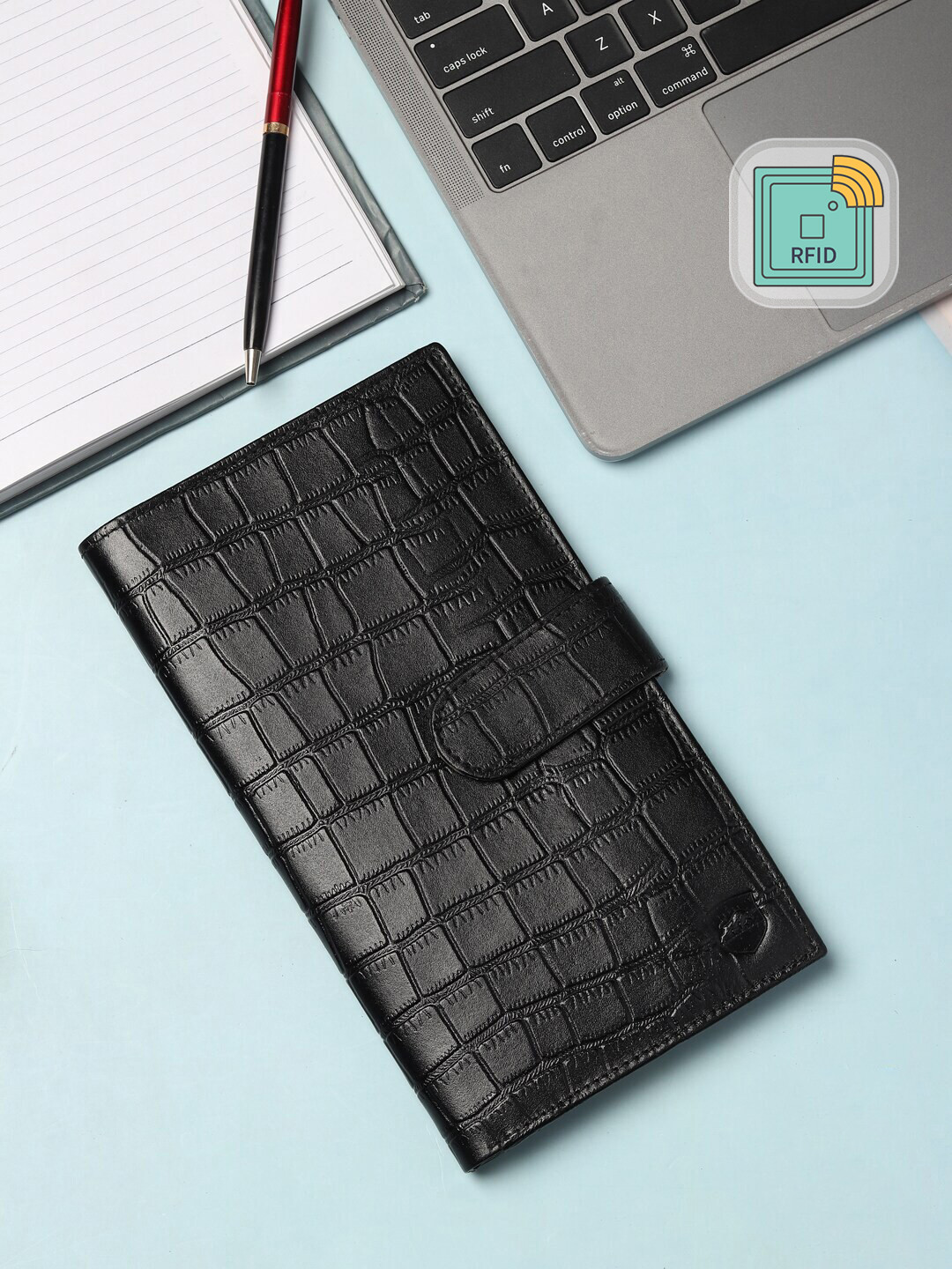 SAMTROH Unisex Black Animal Textured Leather Passport Holder