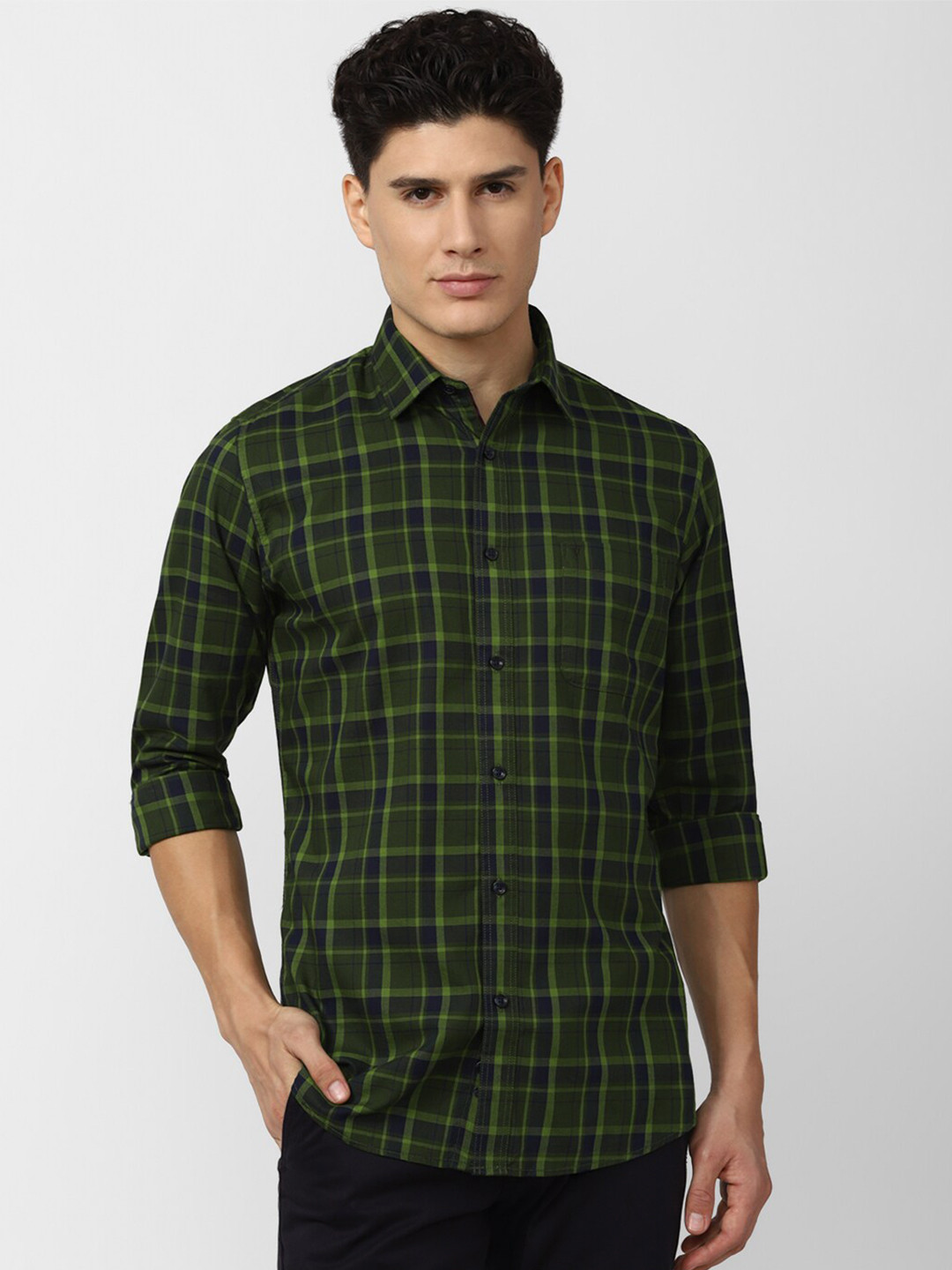 Van Heusen Sport Men Olive Green Slim Fit Tartan Checked Pure Cotton Casual Shirt