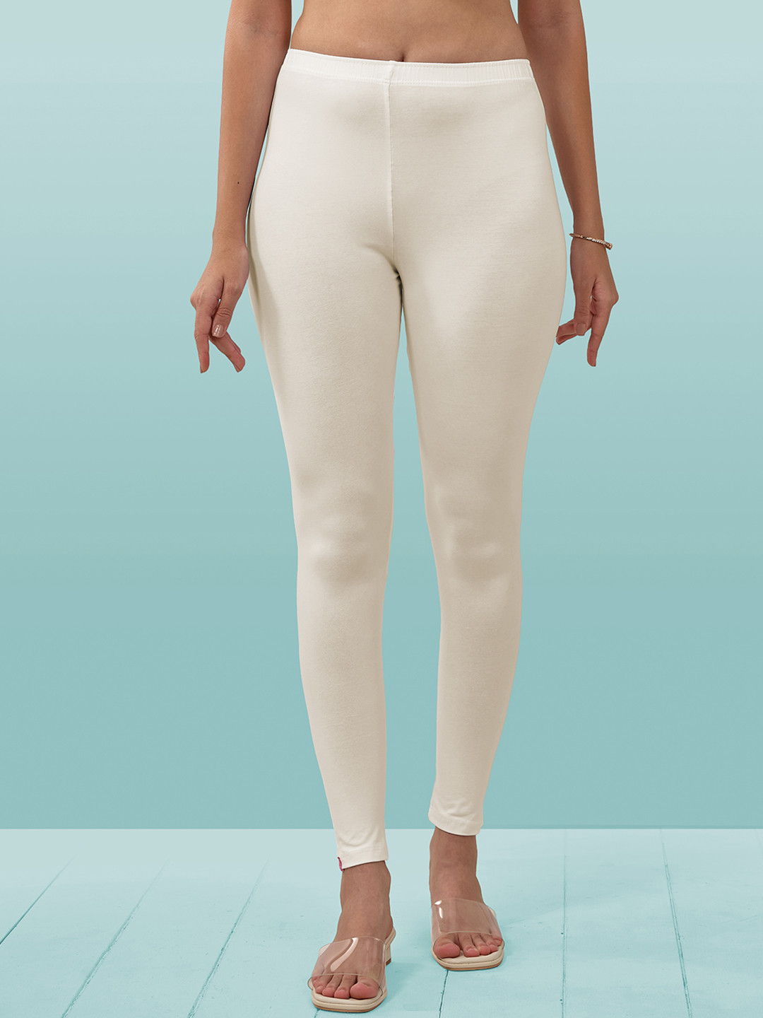 LYRA Women Off White Solid Ankle Length Leggings