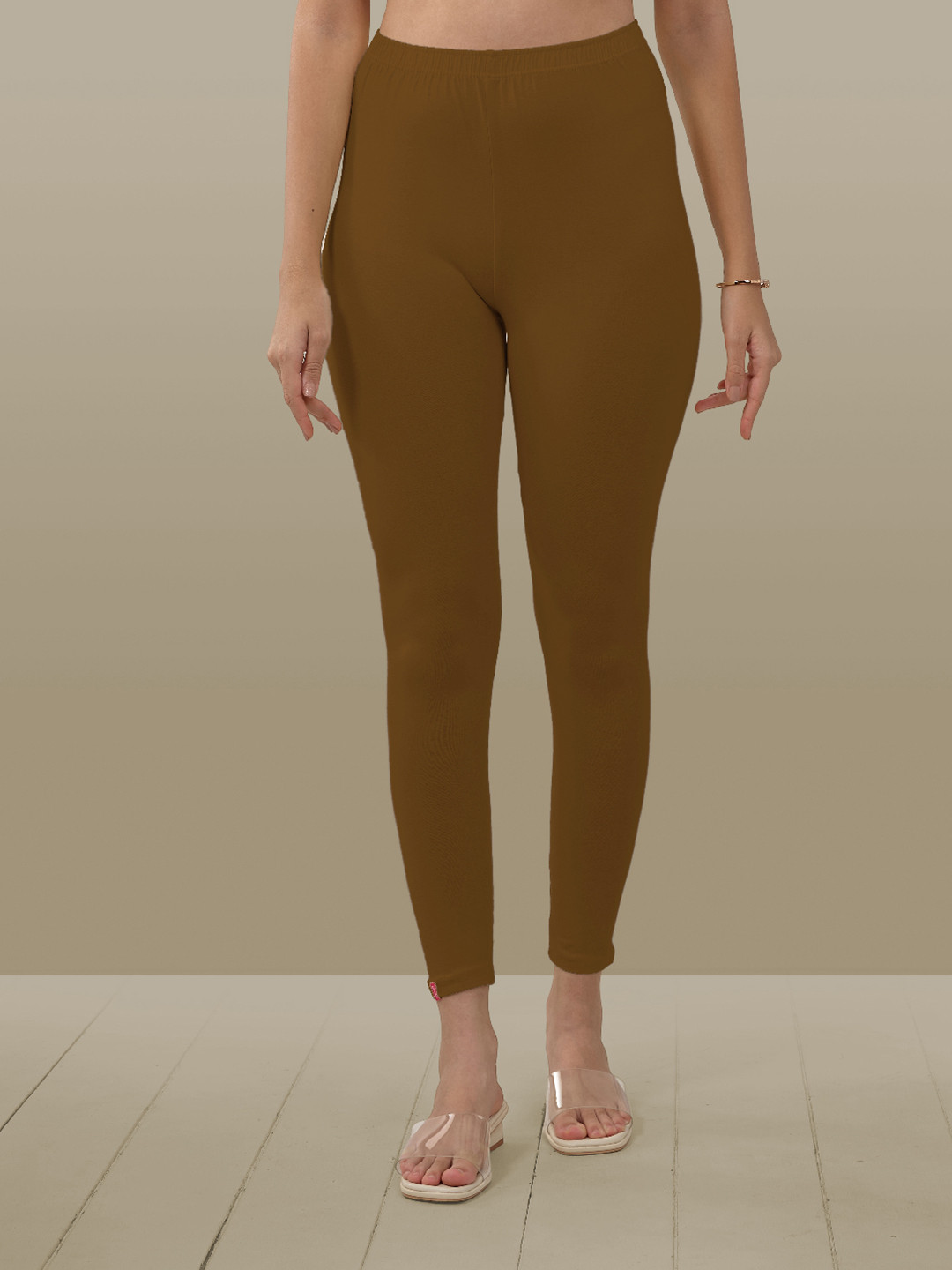 LYRA Women Tan Brown Solid Ankle-Length Leggings