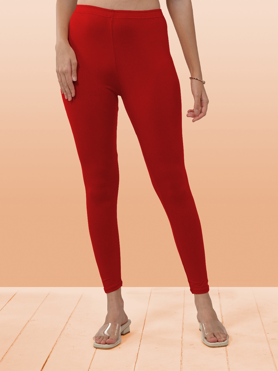 LYRA Women Red Solid Ankle-Length Leggings