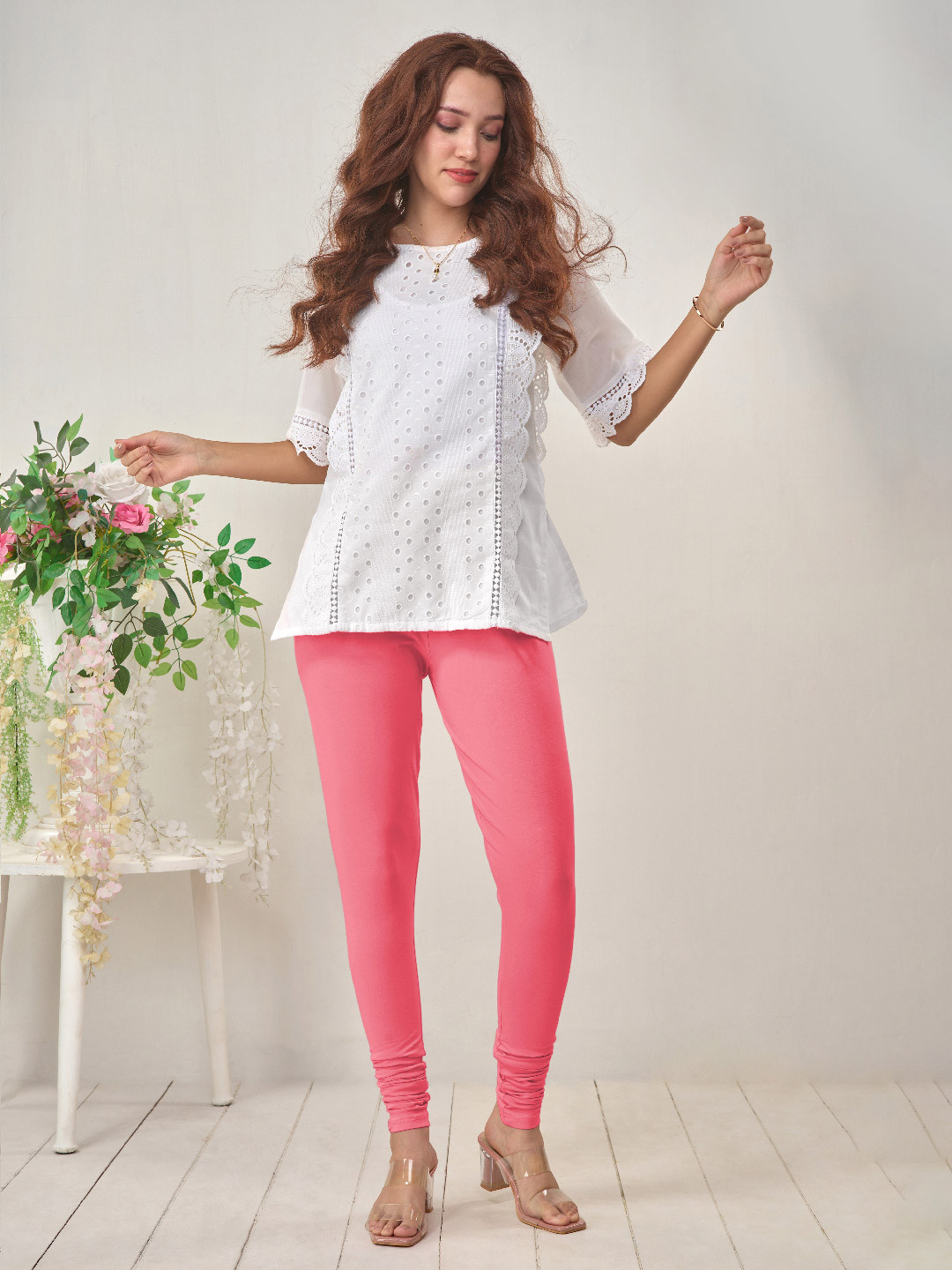 LYRA Women Pink Solid Churidhar-Length Leggings