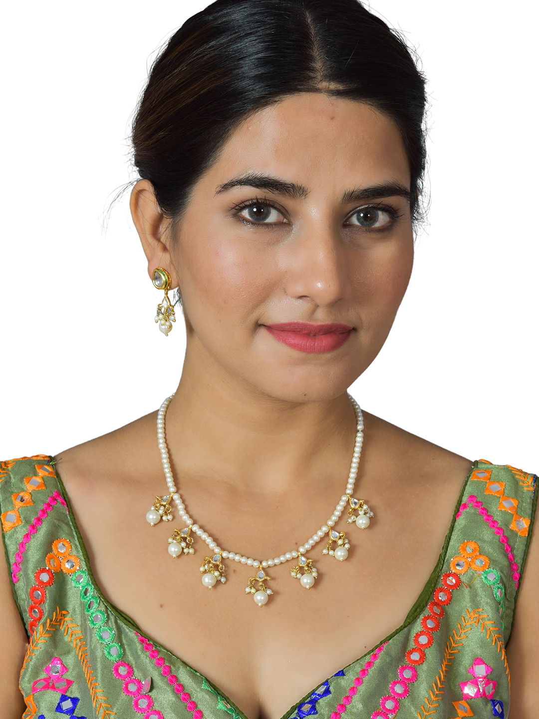 ROHINIKA Gold-Plated White Kundan Studded & Beaded Jewellery Set
